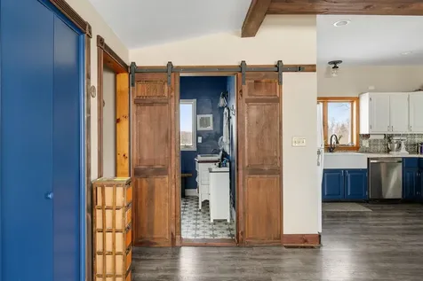 247 Us Route 2 Grand Isle VT 05458