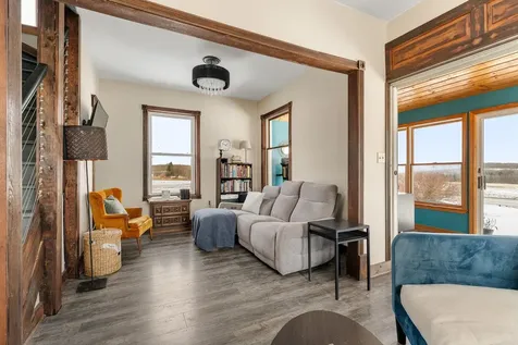 247 Us Route 2 Grand Isle VT 05458