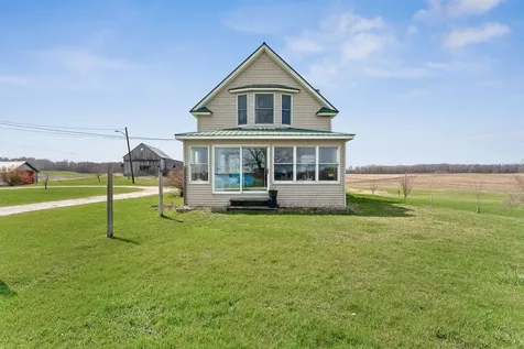 247 Us Route 2 Grand Isle VT 05458