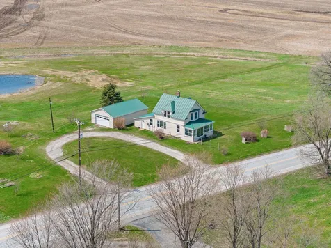 247 Us Route 2 Grand Isle VT 05458