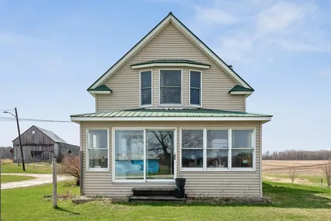 247 Us Route 2 Grand Isle VT 05458