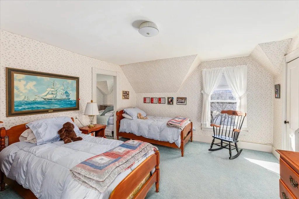 22 Gilsum Street Keene NH 03431
