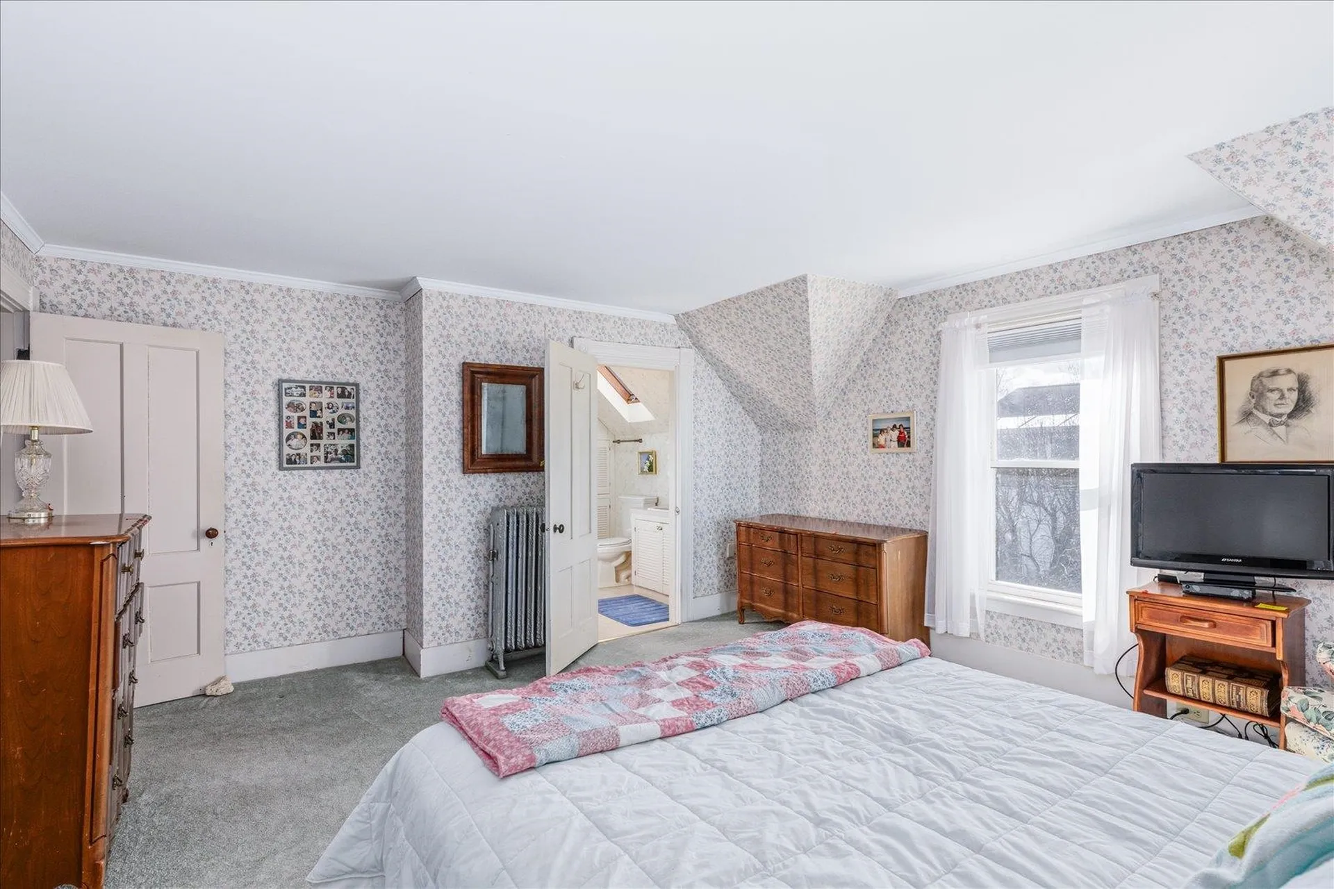 22 Gilsum Street Keene NH 03431