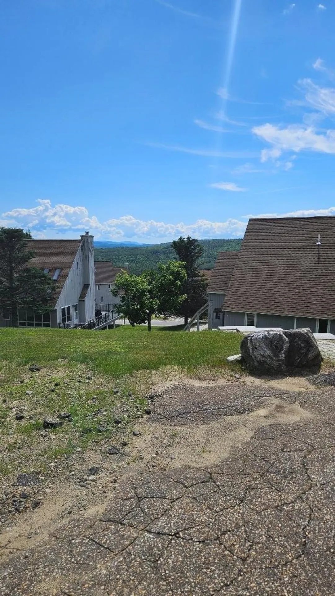 5 Ledgeview Way Plymouth NH 03264