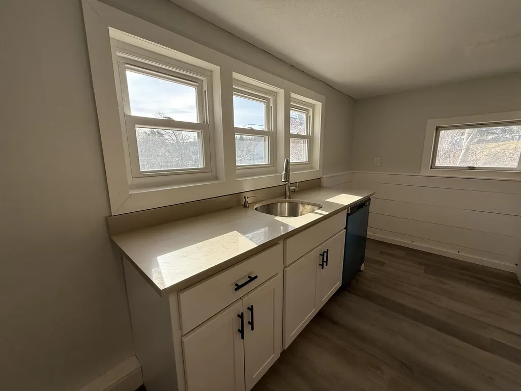 43 Watson Street Pittsfield NH 03263