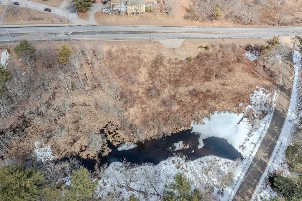 M222 L54 First Nh Turnpike Northwood NH 03261