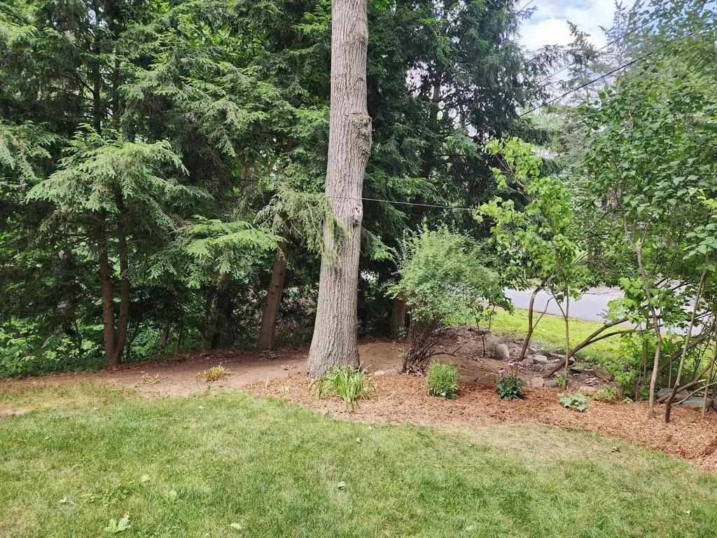 39 Longwood Drive Swanzey NH 03431-4517