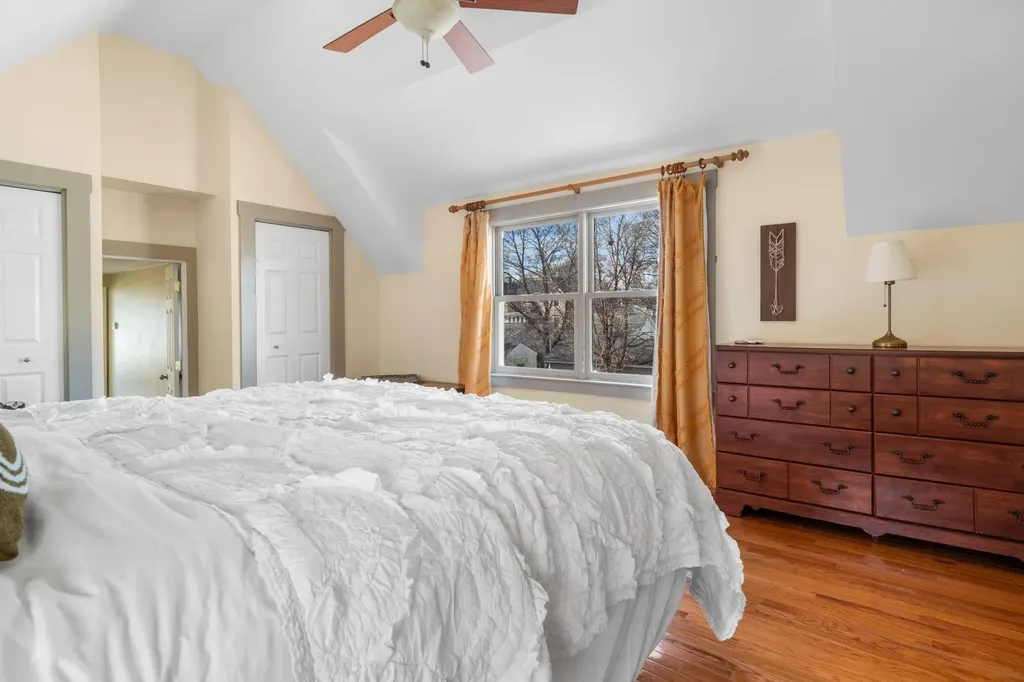 31 Lincoln Avenue Nashua NH 03060