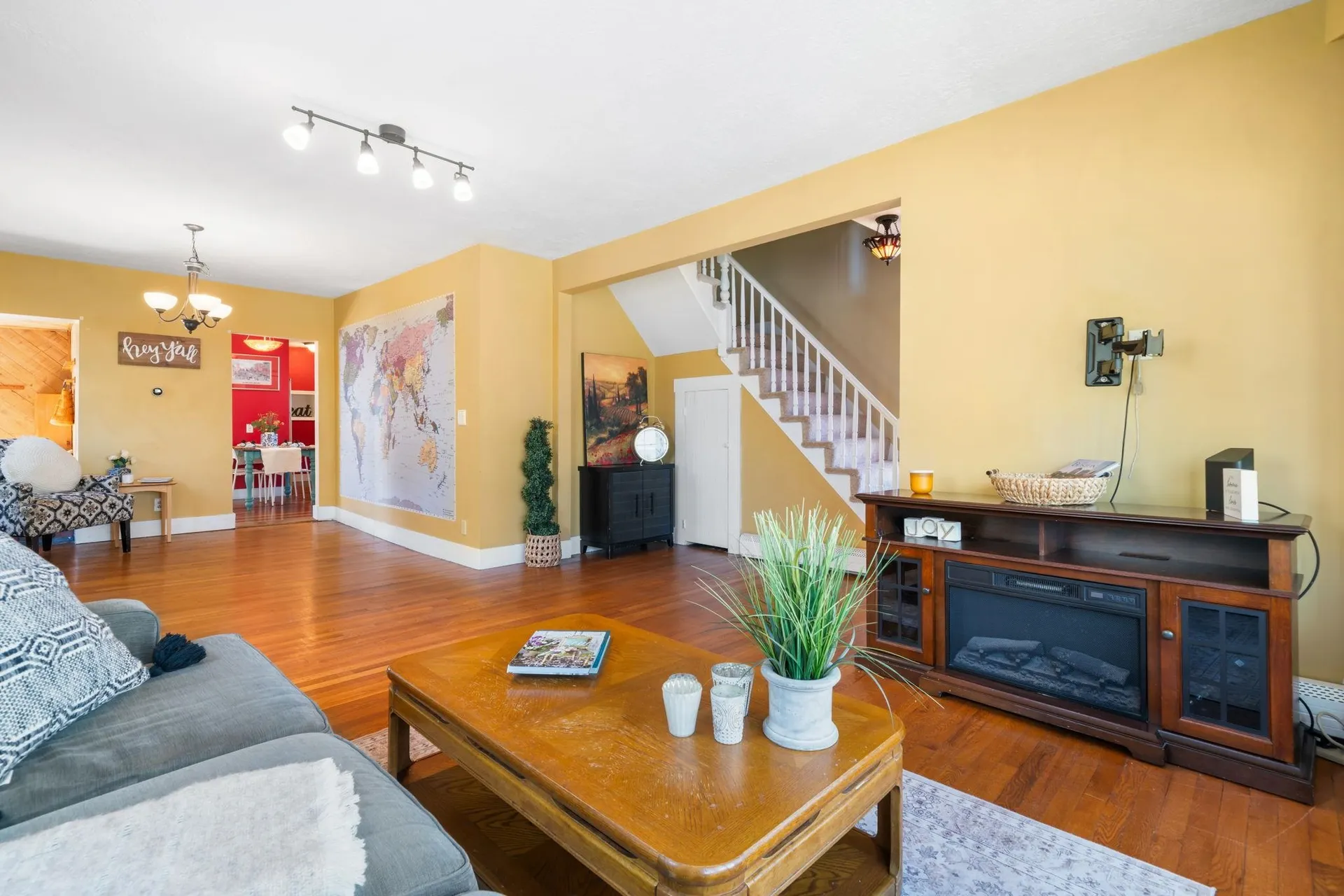 31 Lincoln Avenue Nashua NH 03060