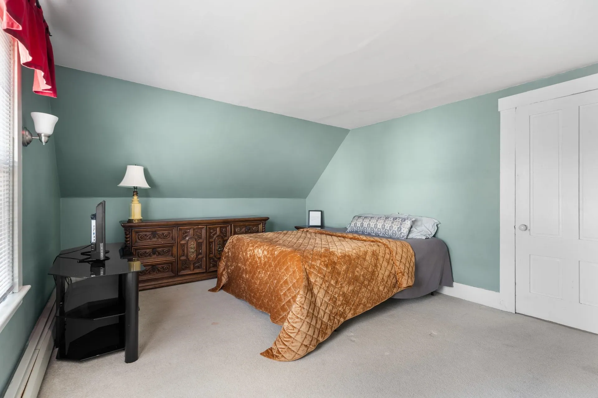 31 Lincoln Avenue Nashua NH 03060