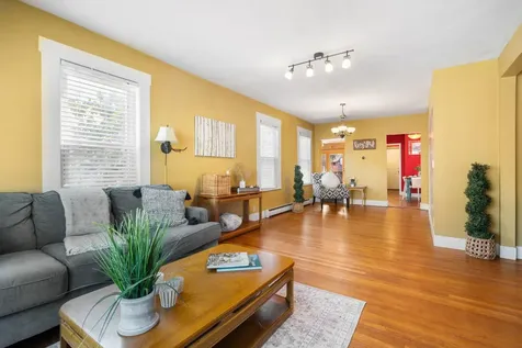 31 Lincoln Avenue Nashua NH 03060