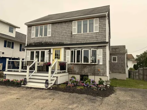 60 Plymouth Street Hampton NH 03842