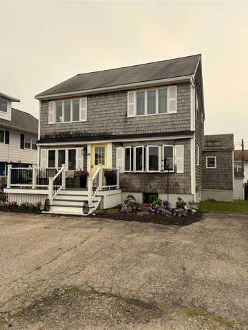 60 Plymouth Street Hampton NH 03842
