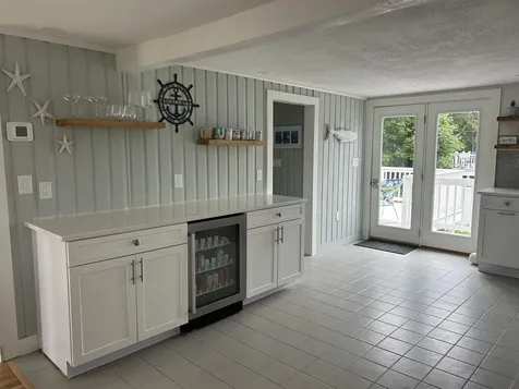 60 Plymouth Street Hampton NH 03842