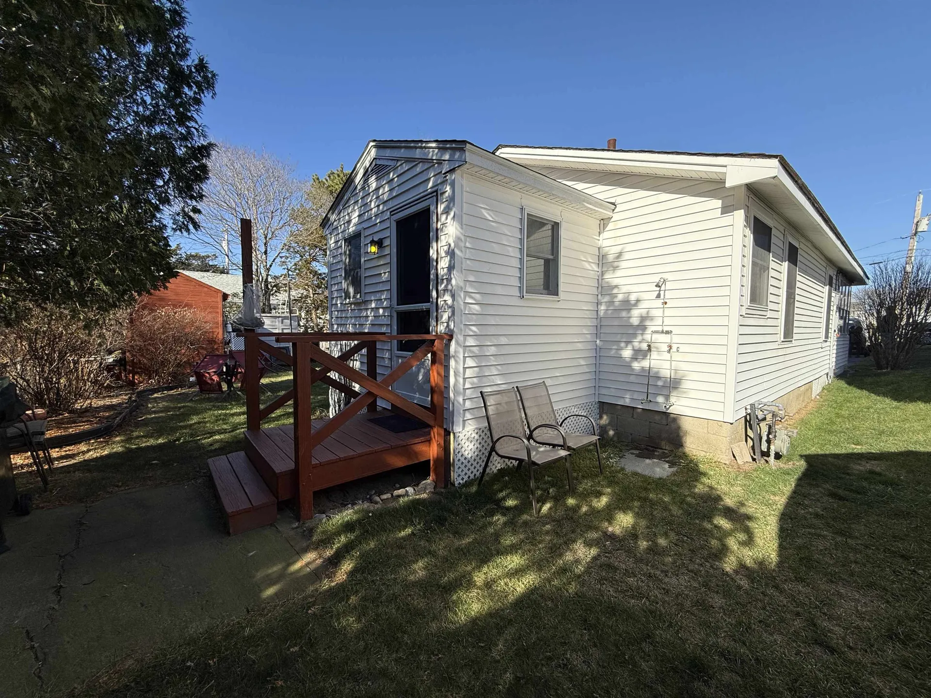 5 Tenth Street Hampton NH 03842