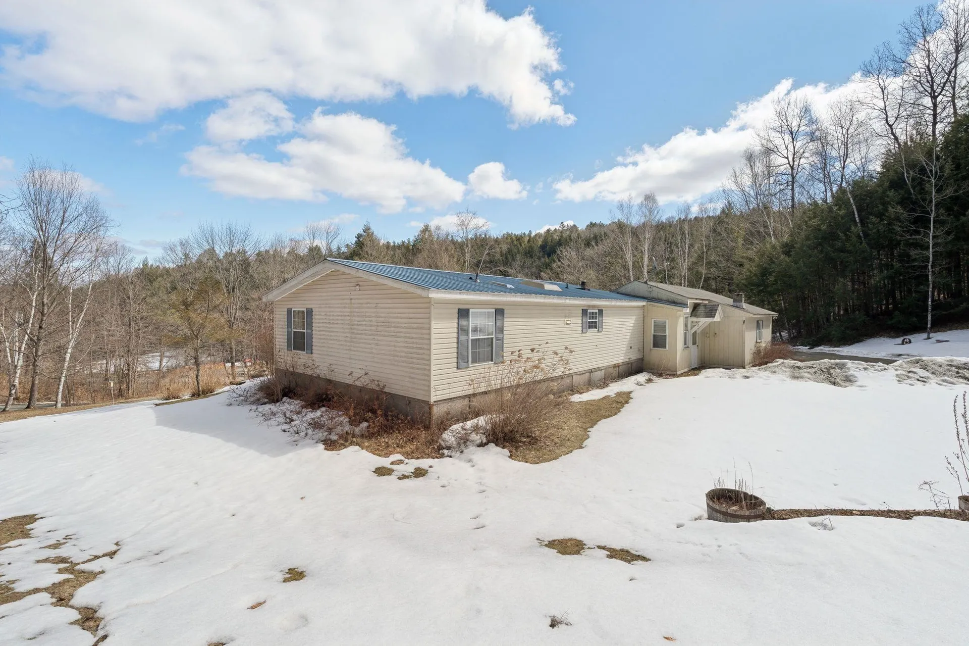 7 Best Road Hartland VT 05048