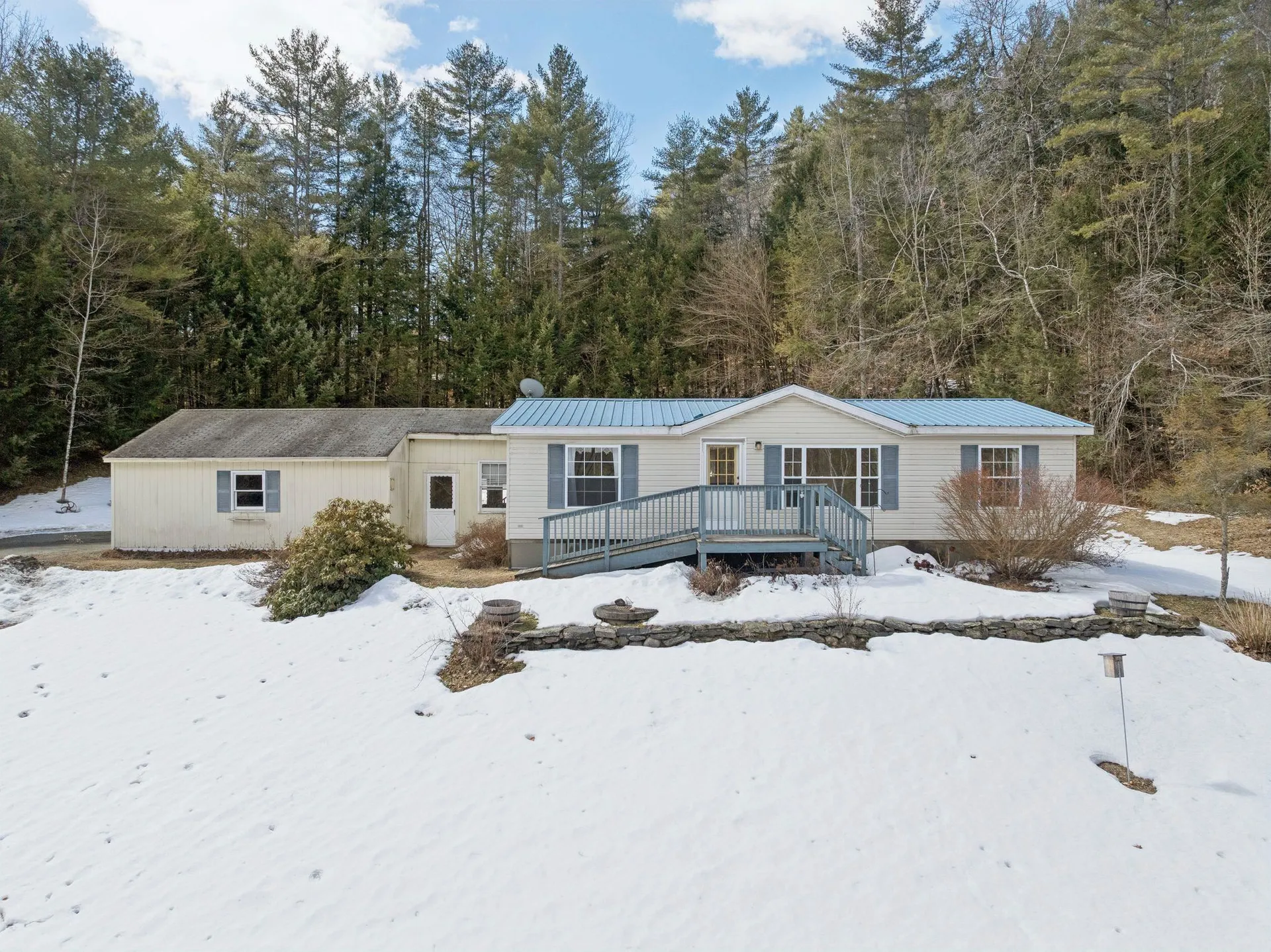 7 Best Road Hartland VT 05048