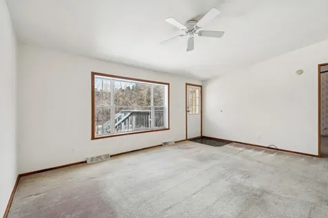 7 Best Road Hartland VT 05048