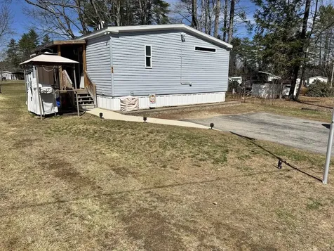94 Oriole Avenue Keene NH 03431