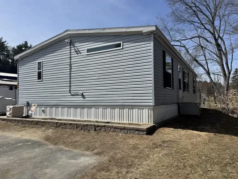 94 Oriole Avenue Keene NH 03431