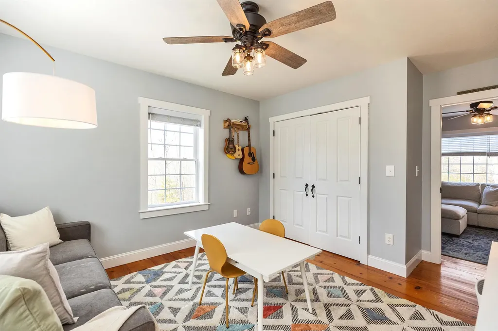 189 Byam Road New Boston NH 03070