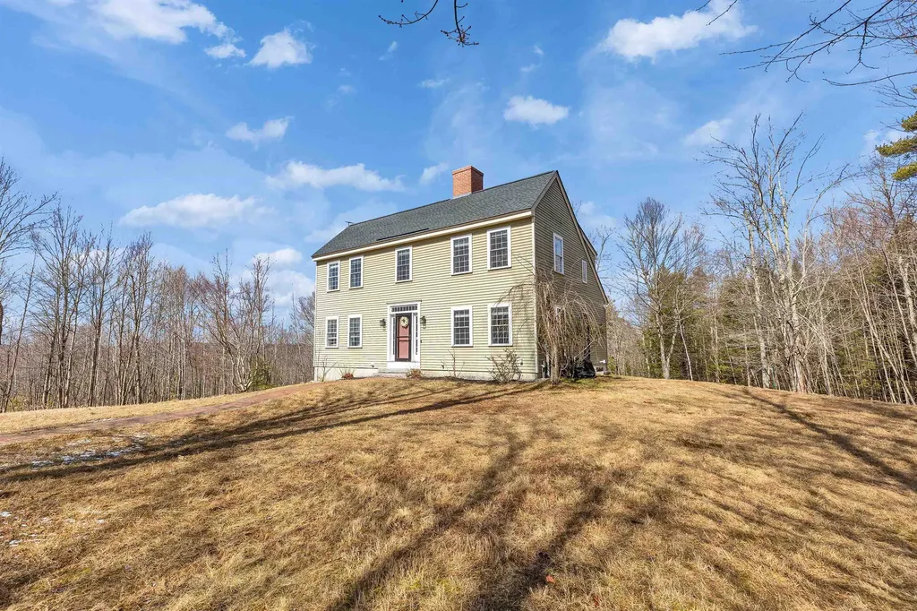189 Byam Road New Boston NH 03070