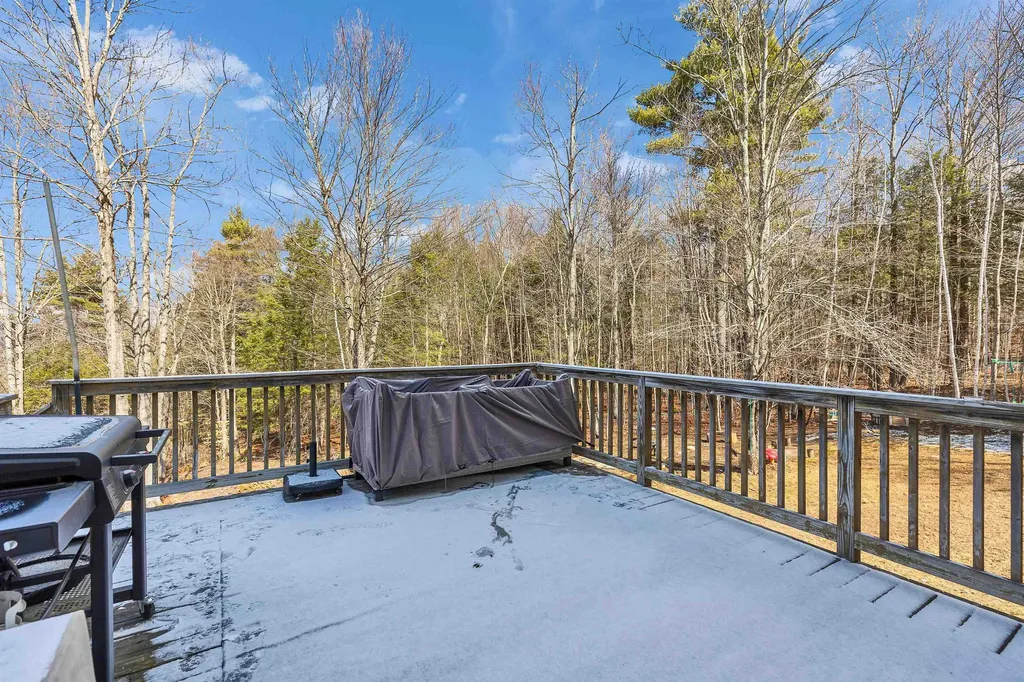 189 Byam Road New Boston NH 03070