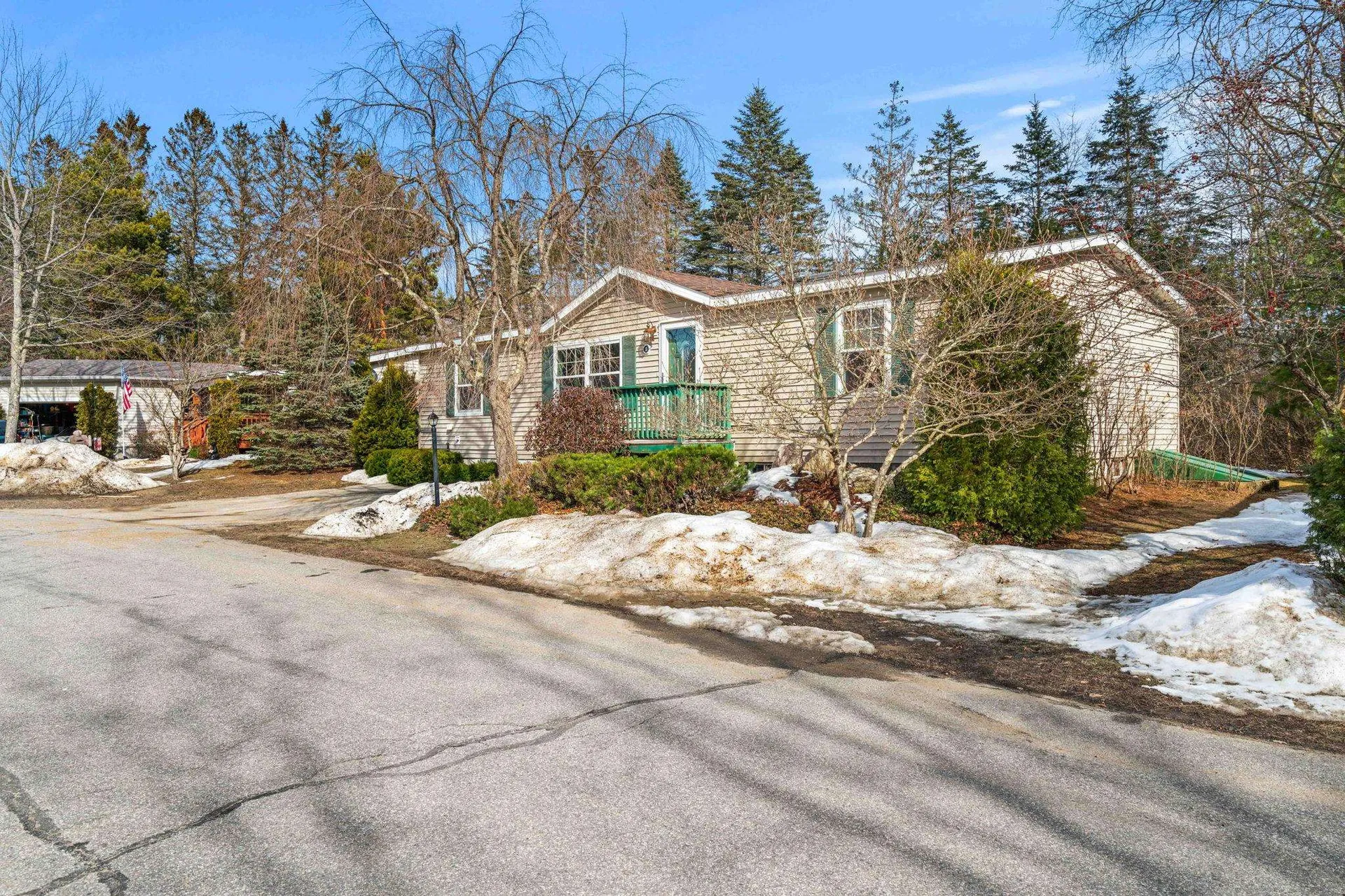 11 Magnolia Lane Belmont NH 03220