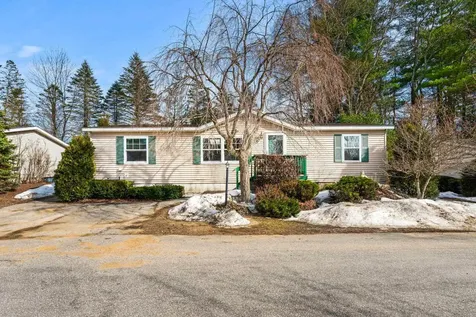 11 Magnolia Lane Belmont NH 03220