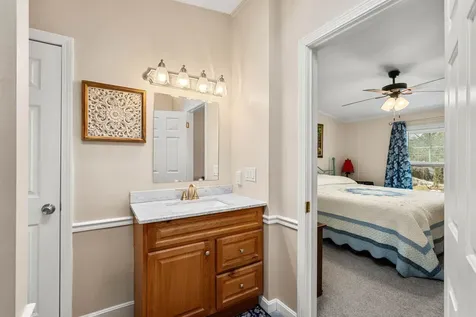 11 Magnolia Lane Belmont NH 03220