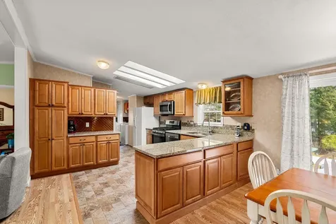 11 Magnolia Lane Belmont NH 03220