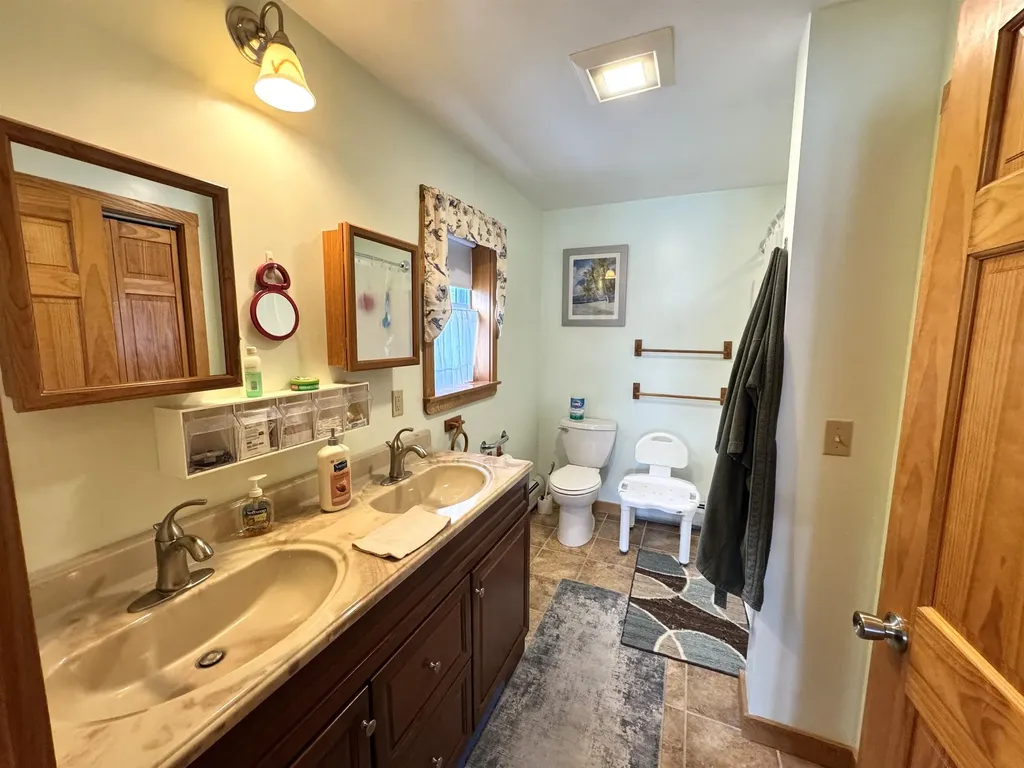65 Mason Drive Fairlee VT 05045