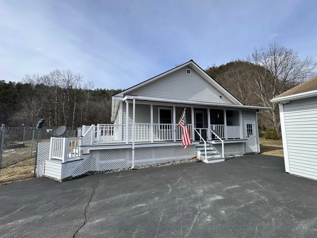 65 Mason Drive Fairlee VT 05045