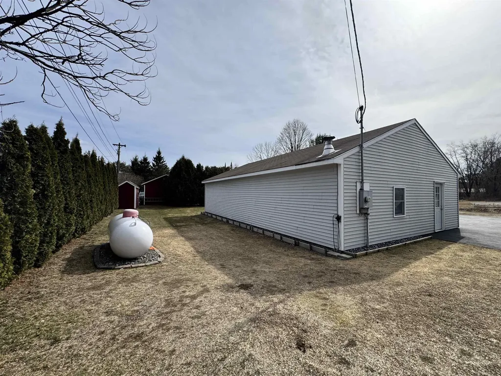 65 Mason Drive Fairlee VT 05045