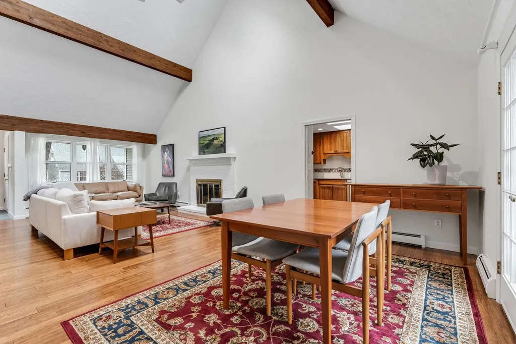 25 Pinewood Village Road Lebanon NH 03784