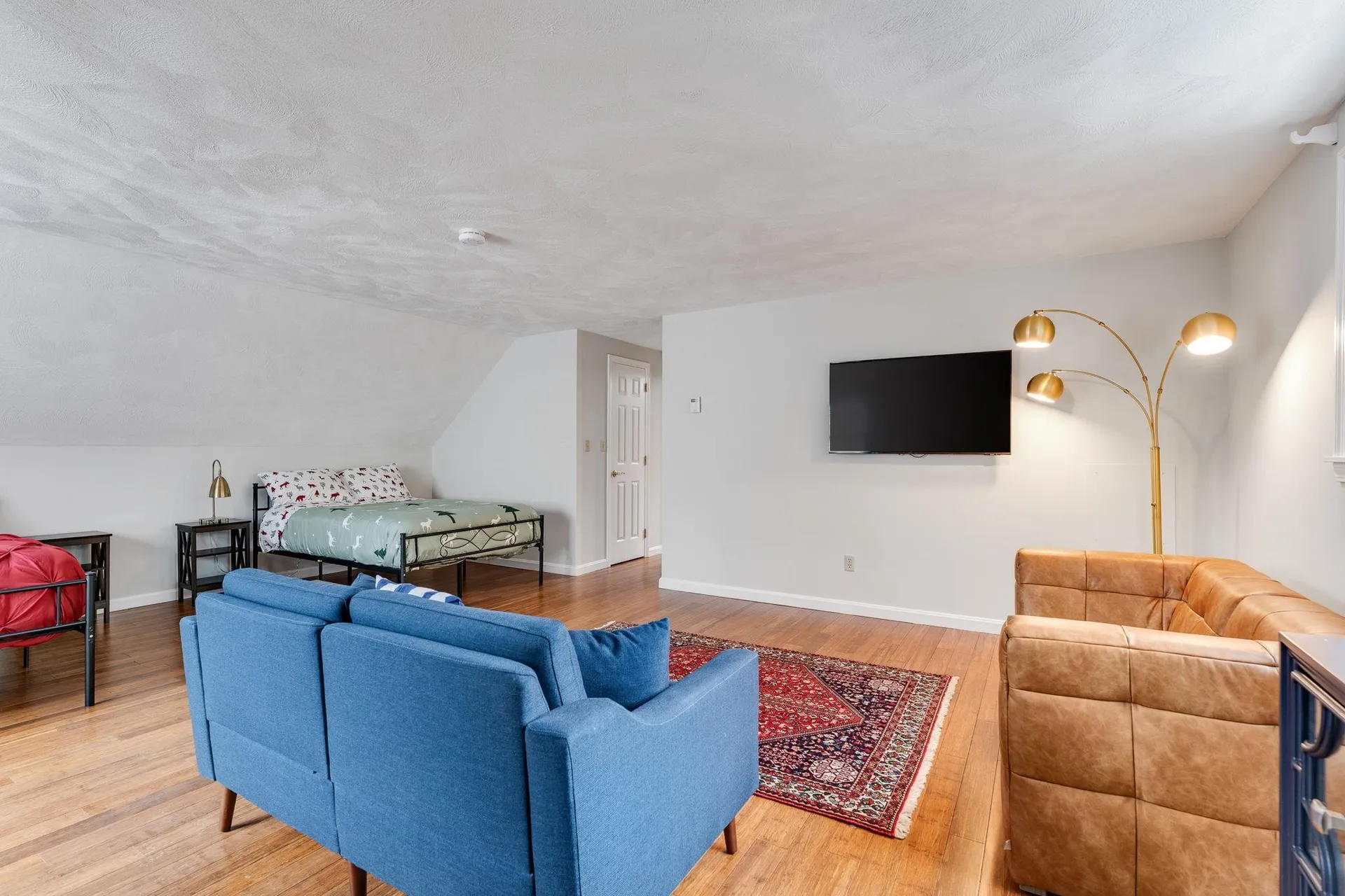 25 Pinewood Village Road Lebanon NH 03784