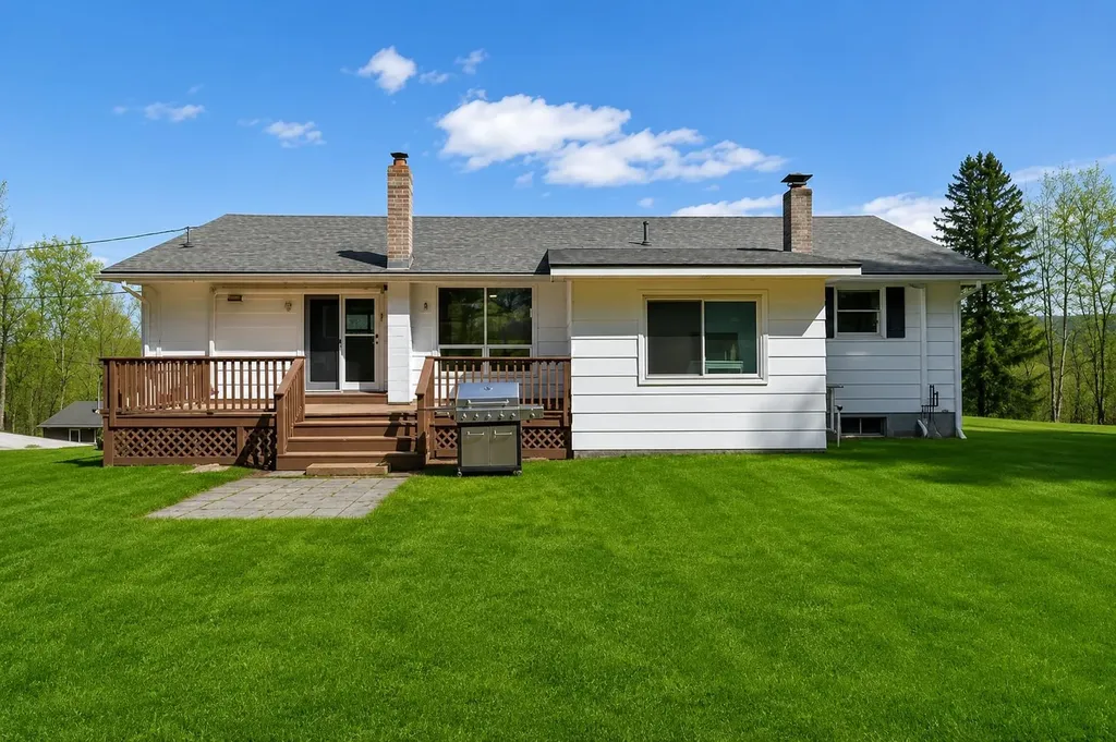 157 Skyline Drive West Rutland VT 05777