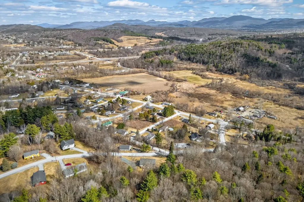 157 Skyline Drive West Rutland VT 05777