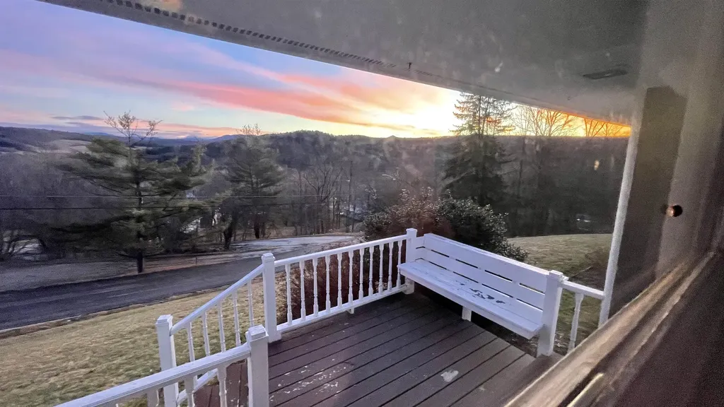 157 Skyline Drive West Rutland VT 05777