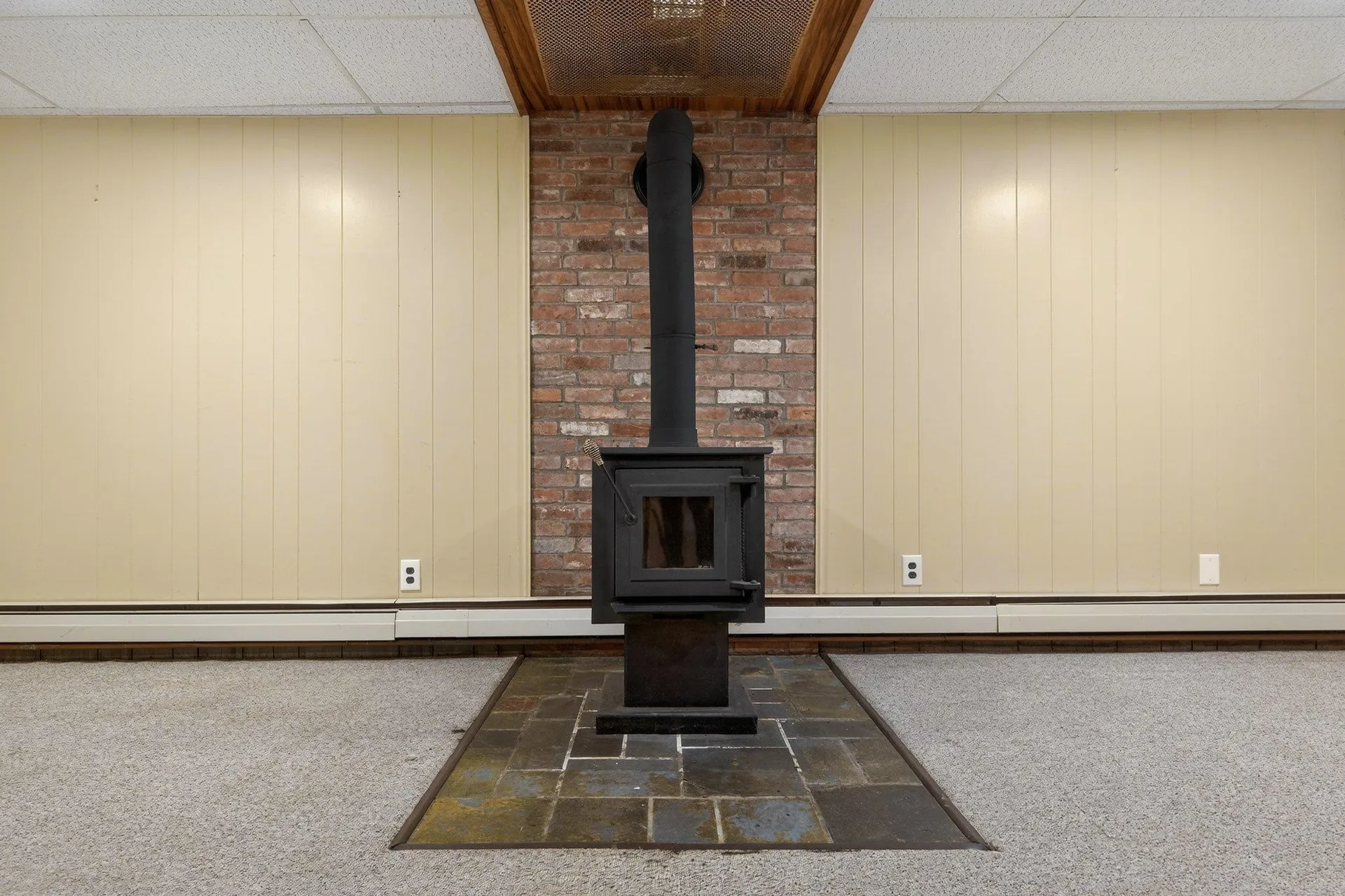 157 Skyline Drive West Rutland VT 05777
