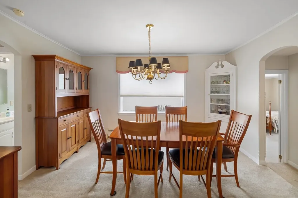 1490 Pucker Street Stowe VT 05672