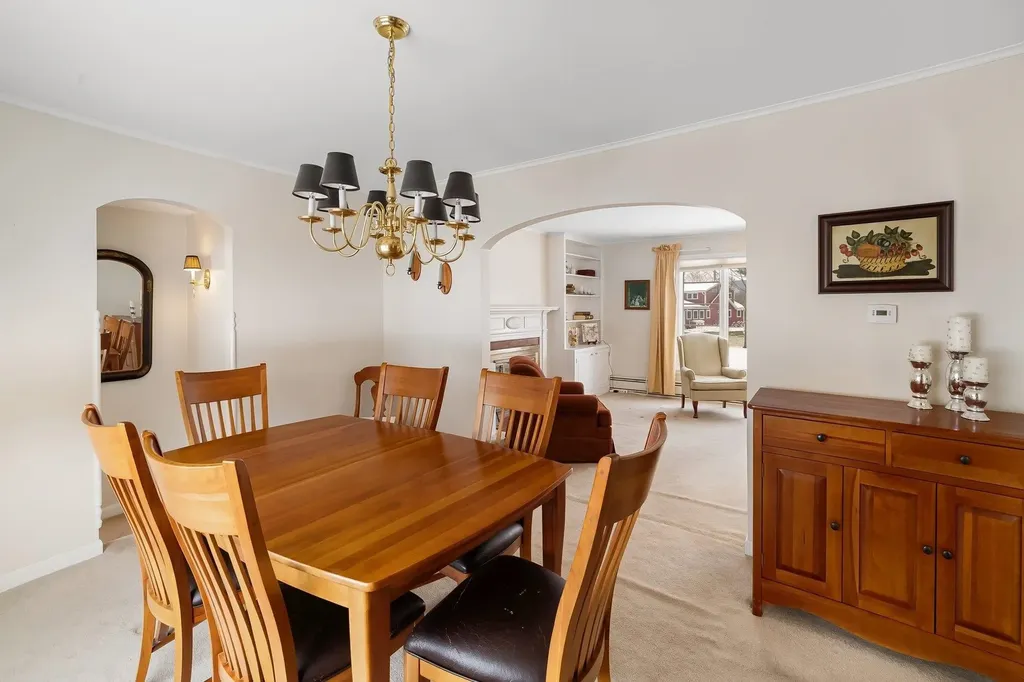 1490 Pucker Street Stowe VT 05672