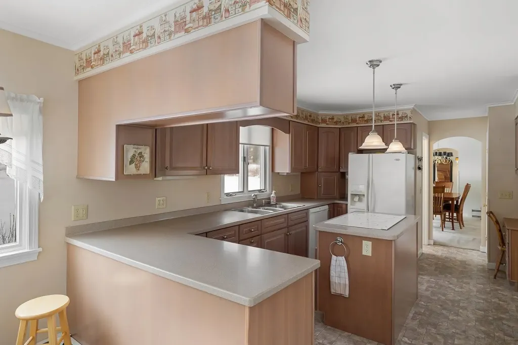 1490 Pucker Street Stowe VT 05672