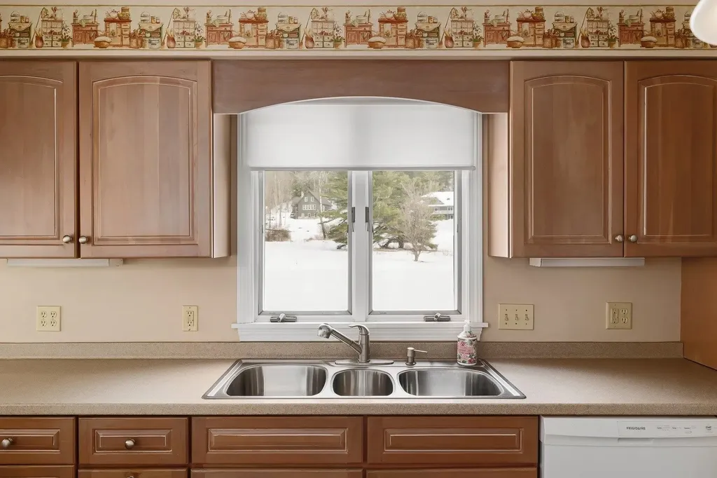 1490 Pucker Street Stowe VT 05672