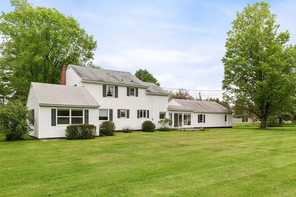 1490 Pucker Street Stowe VT 05672