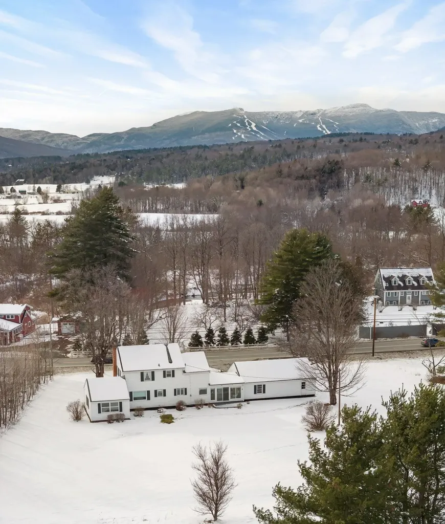 1490 Pucker Street Stowe VT 05672