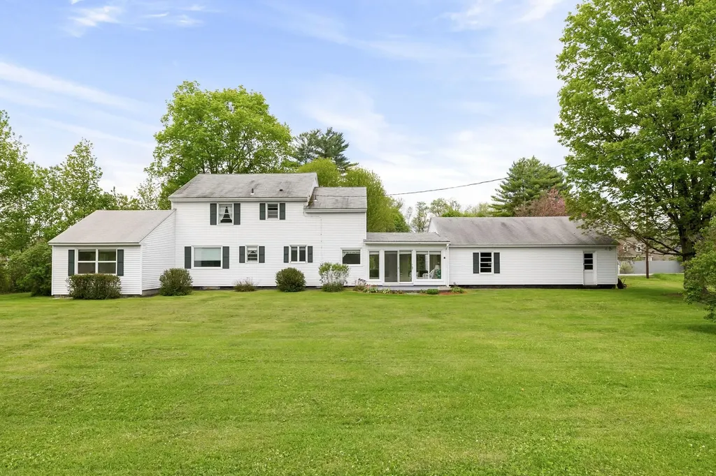 1490 Pucker Street Stowe VT 05672