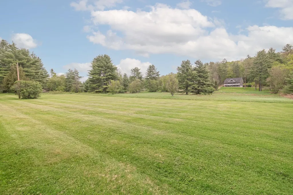 1490 Pucker Street Stowe VT 05672