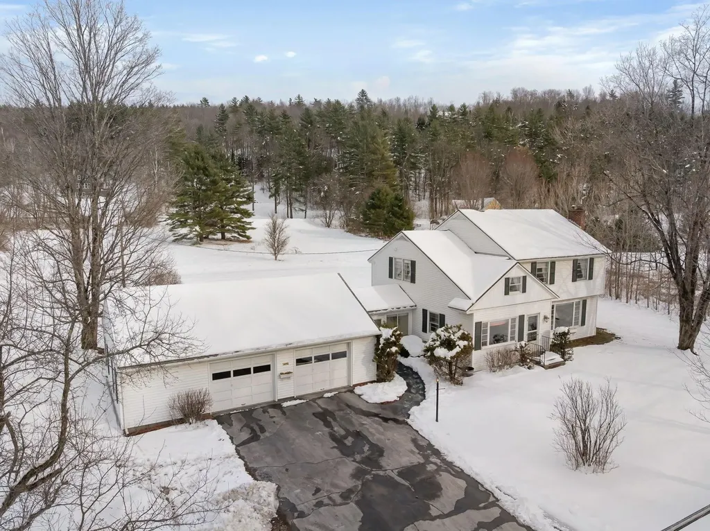 1490 Pucker Street Stowe VT 05672
