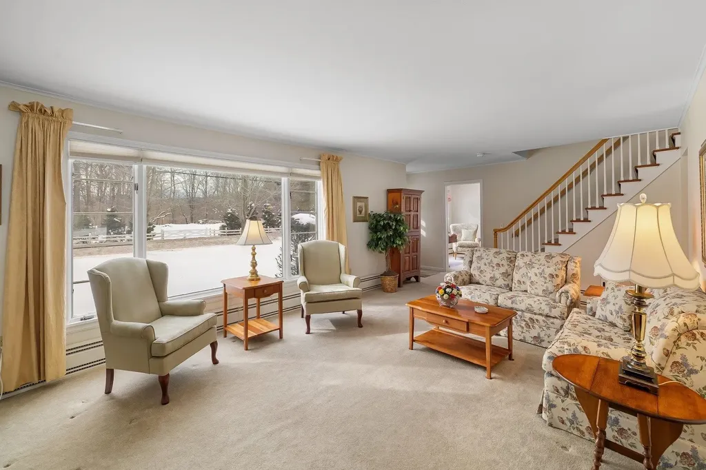 1490 Pucker Street Stowe VT 05672